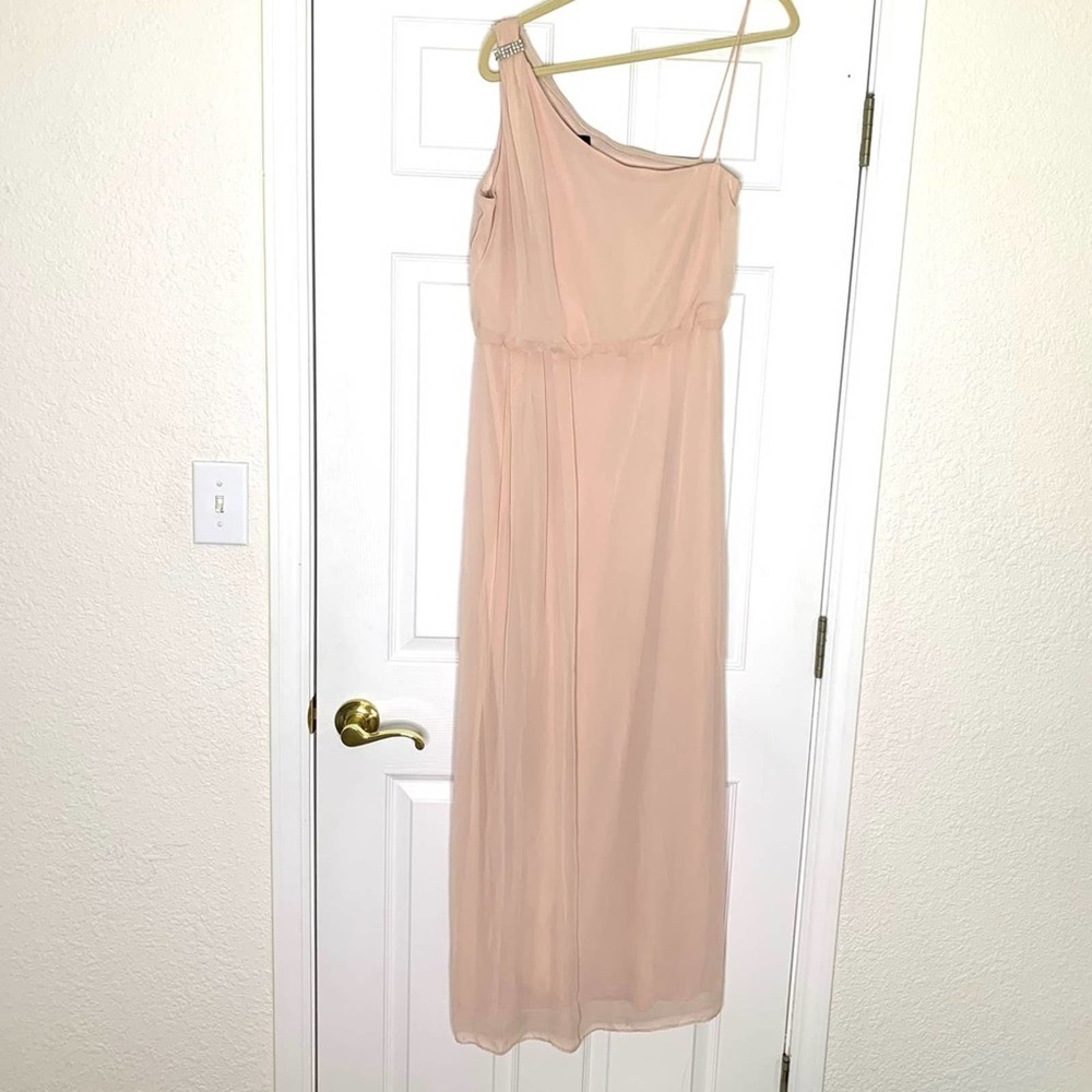 Adrianna Adrianna Papell Blush Pink Chiffon Formal Dress size 10
